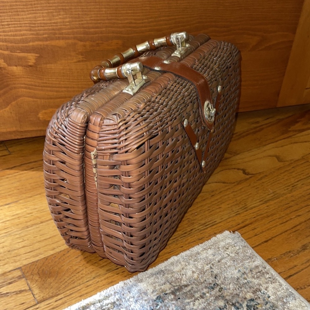 Vintage Paxton Product Hong Kong Picnic Basket Purse Unique Bag - Picture 5 of 6